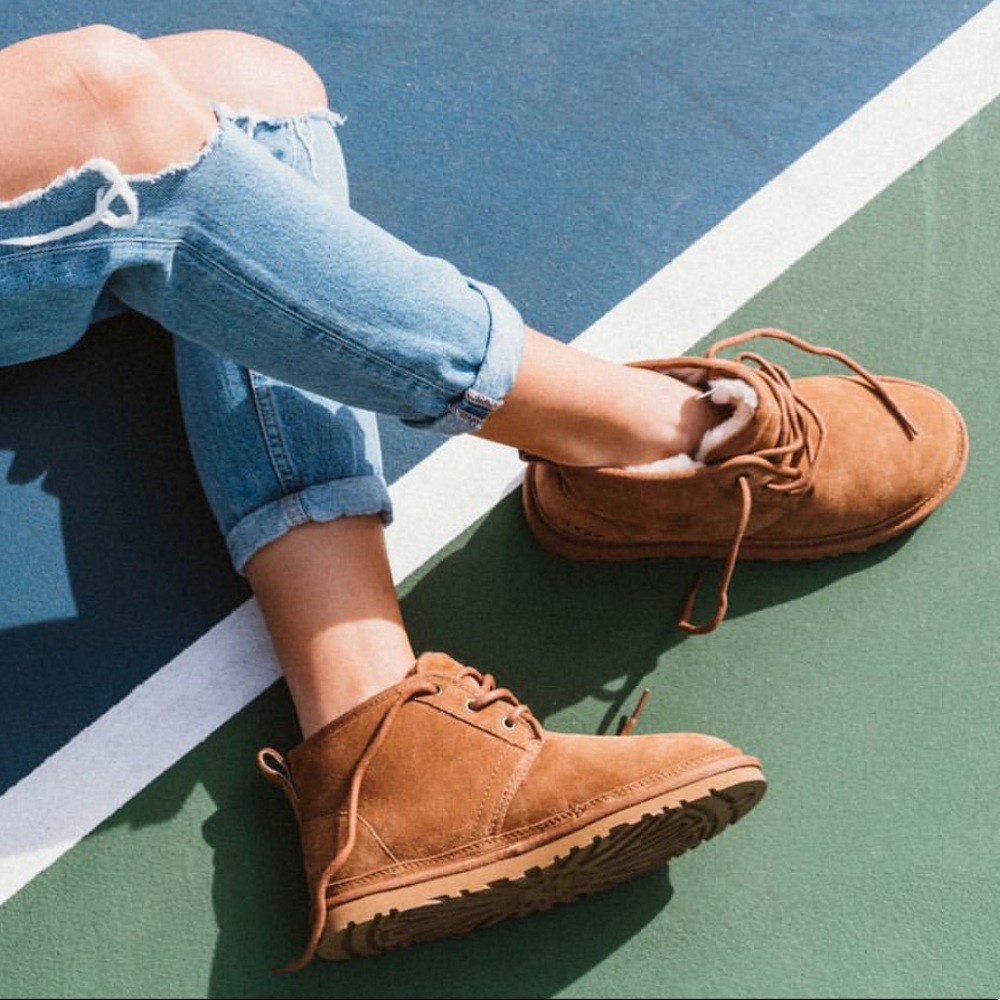 Ugg Chesnut Lace Up Boot